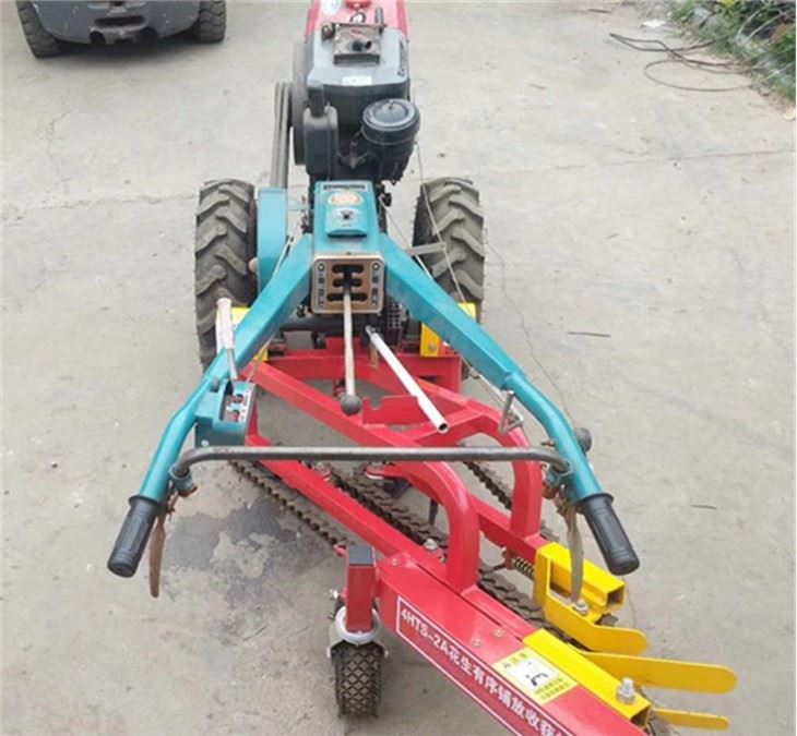 Peanut Harvester